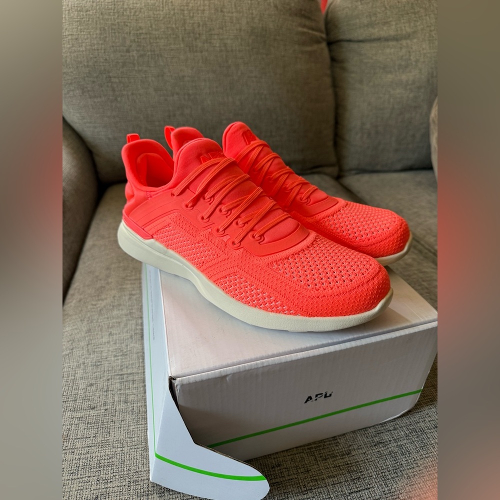 APL Techloom Tracer